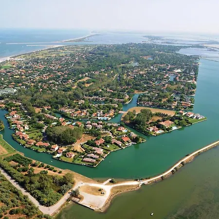 S2 Conchiglia Albarella Island